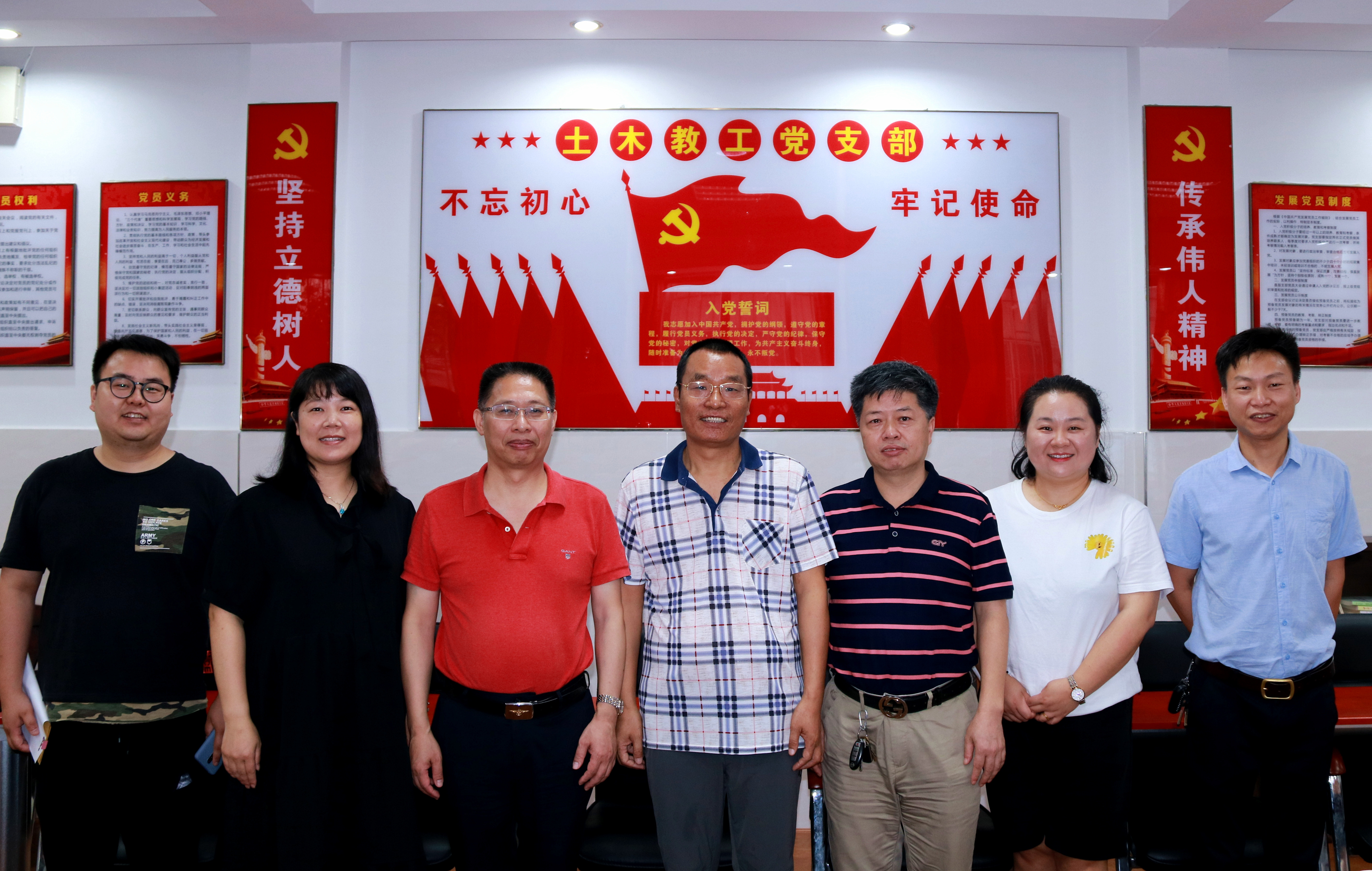 6cc7f801759a48c391f280cd15f894fe.jpg tapplay