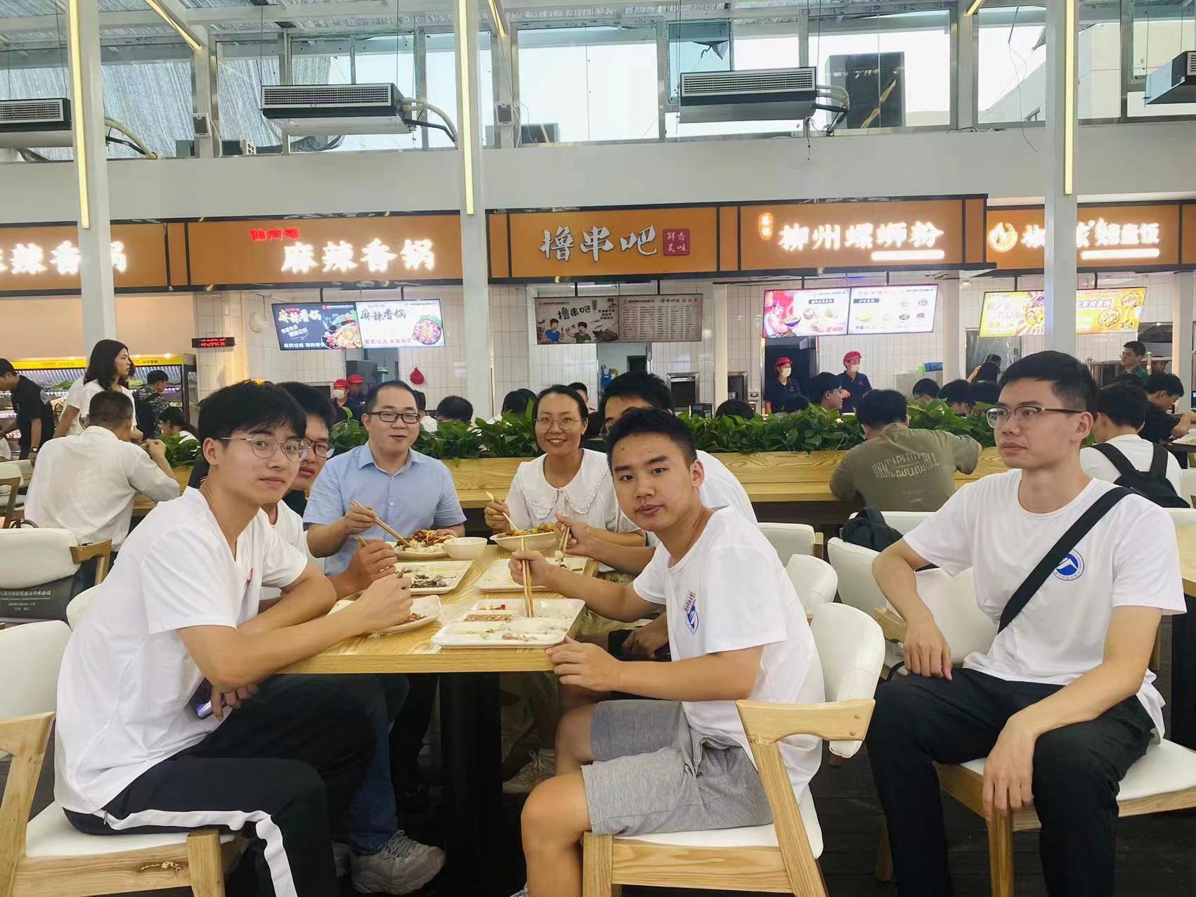 4b1f197546734a46a56d08b58c2bb9b4.jpg tapplay